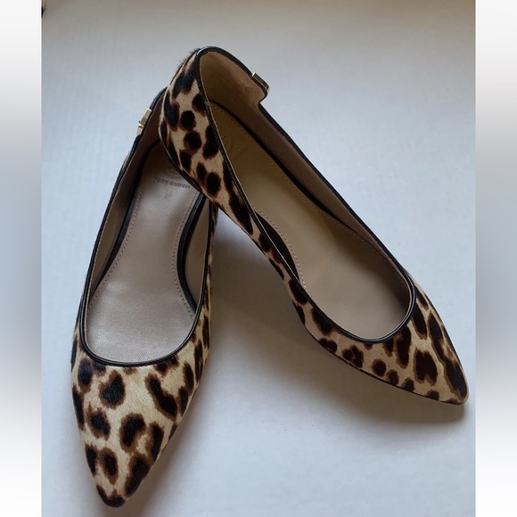 Tory Burch Sz 7 M Animal Print Cow Fur Casual Elegant Flats No Box